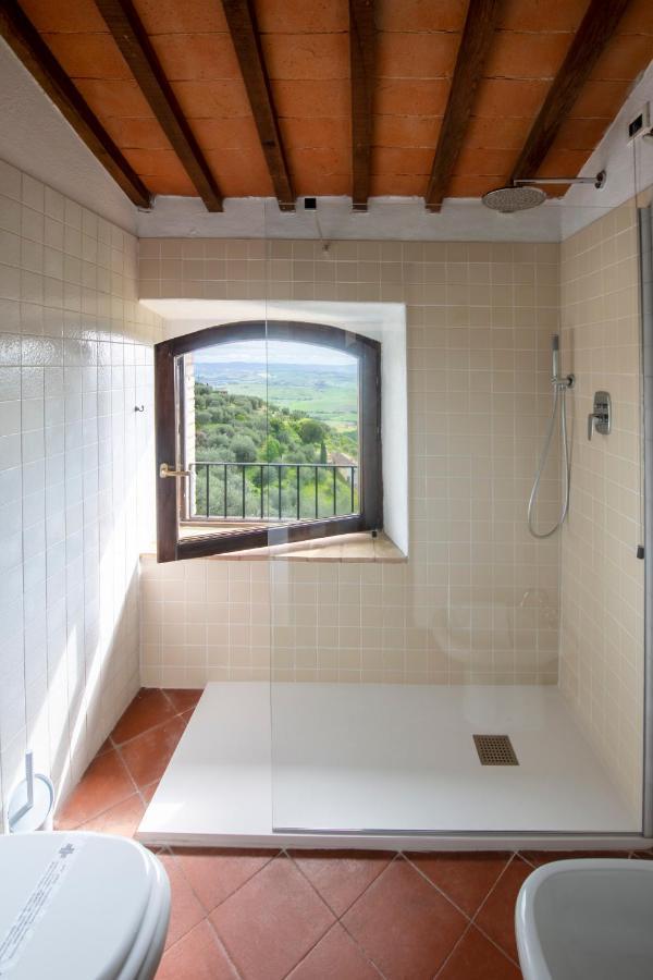 Hotel Vecchia Oliviera Монтальчино Экстерьер фото