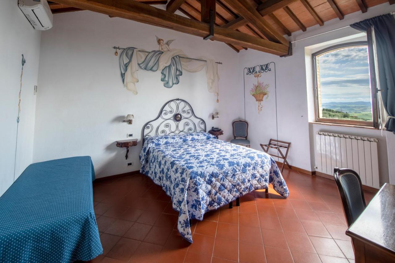 Hotel Vecchia Oliviera Монтальчино Экстерьер фото