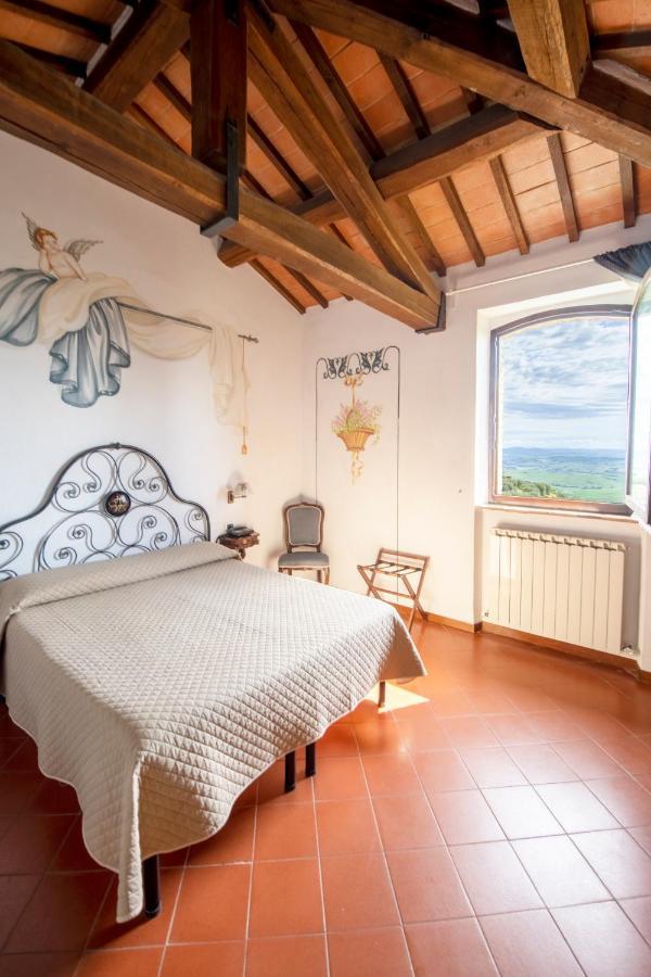 Hotel Vecchia Oliviera Монтальчино Экстерьер фото