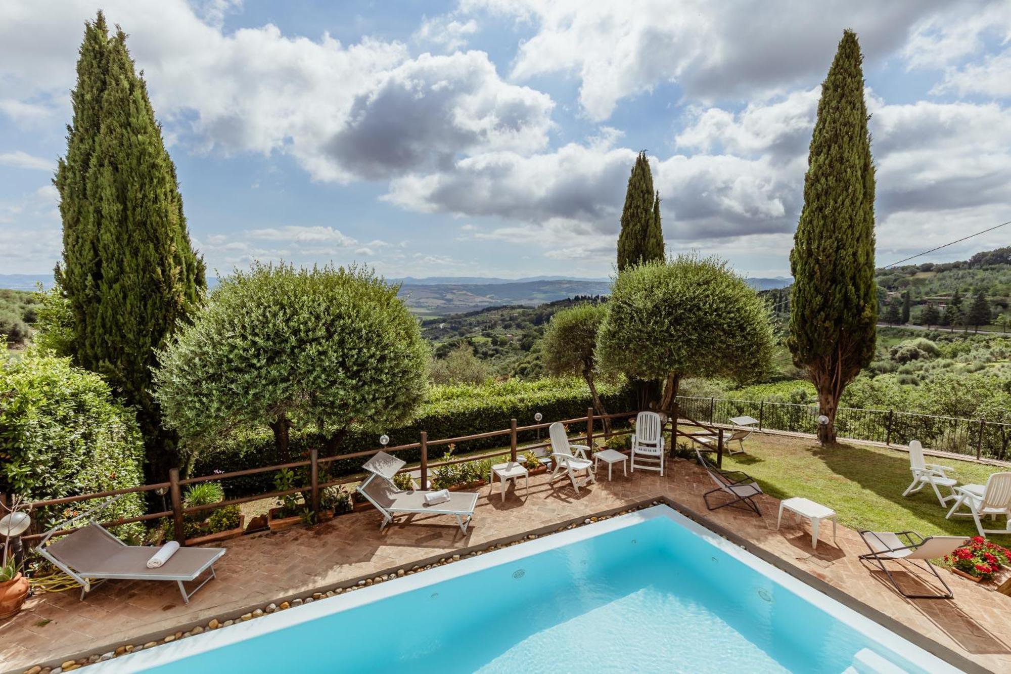 Hotel Vecchia Oliviera Монтальчино Экстерьер фото